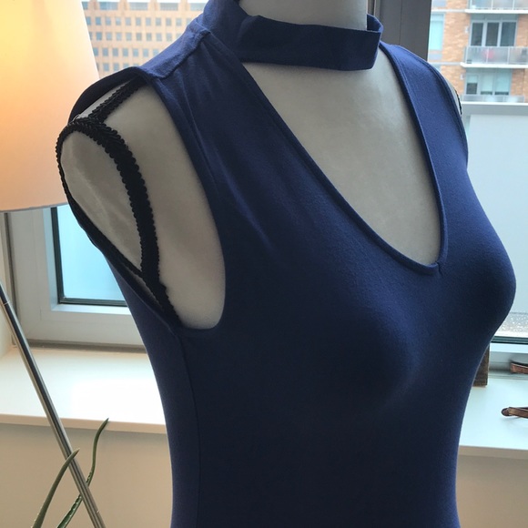 White House Black Market Sleeveless Top - Picture 3 of 5